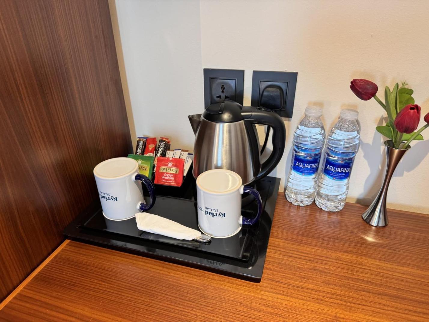 Kyriad Hotel サラーラ エクステリア 写真