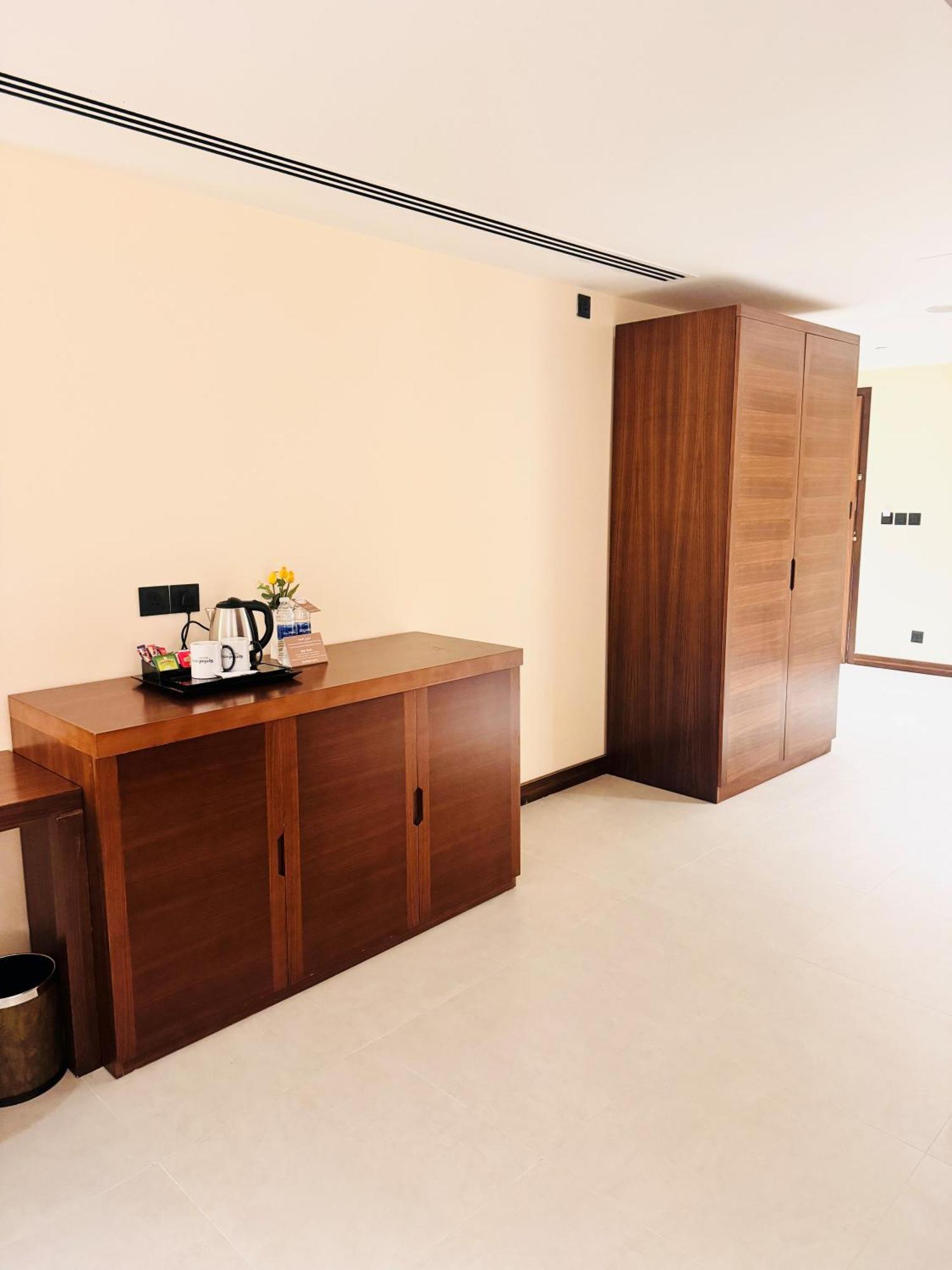 Kyriad Hotel サラーラ エクステリア 写真
